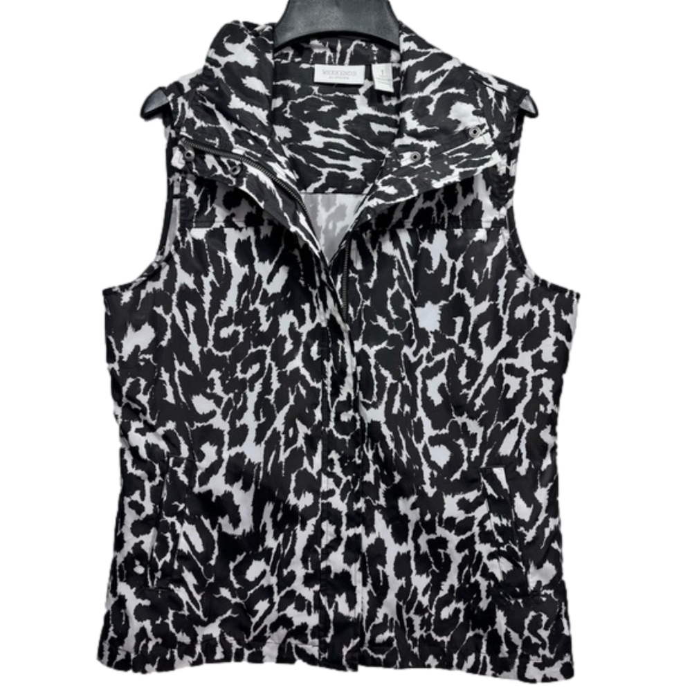 Chico’s Black and White Vest Animal Print Lightweight Nylon Mobwife Sz 1 Medium